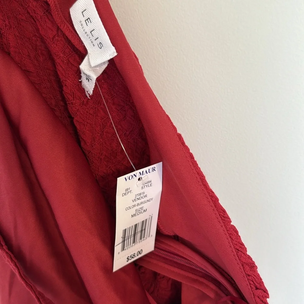 NWT LE LIS Crinkle Texture Halter Dress SZ MED - Picture 3 of 3